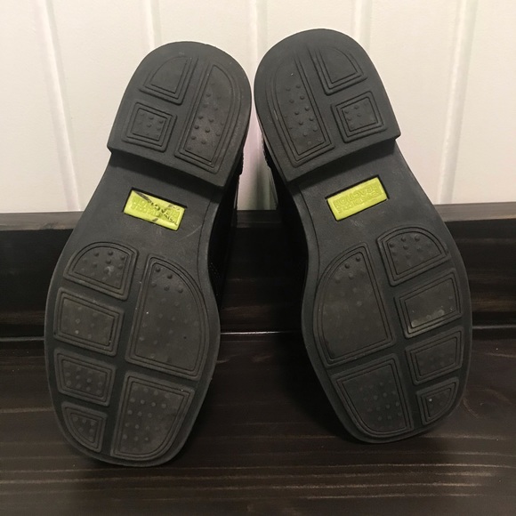 Kenneth Cole Reaction Boys Fast Cash Dress Shoes - Picture 7 of 10